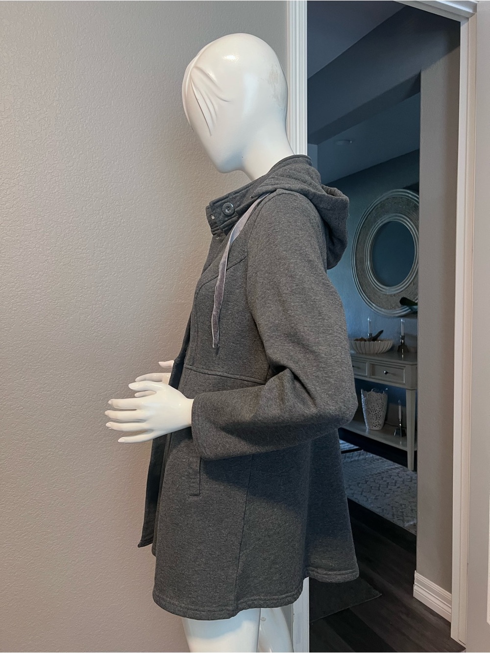 Torrid  Charcoal Gray Hooded Trench Coat size 0 - Picture 5 of 10
